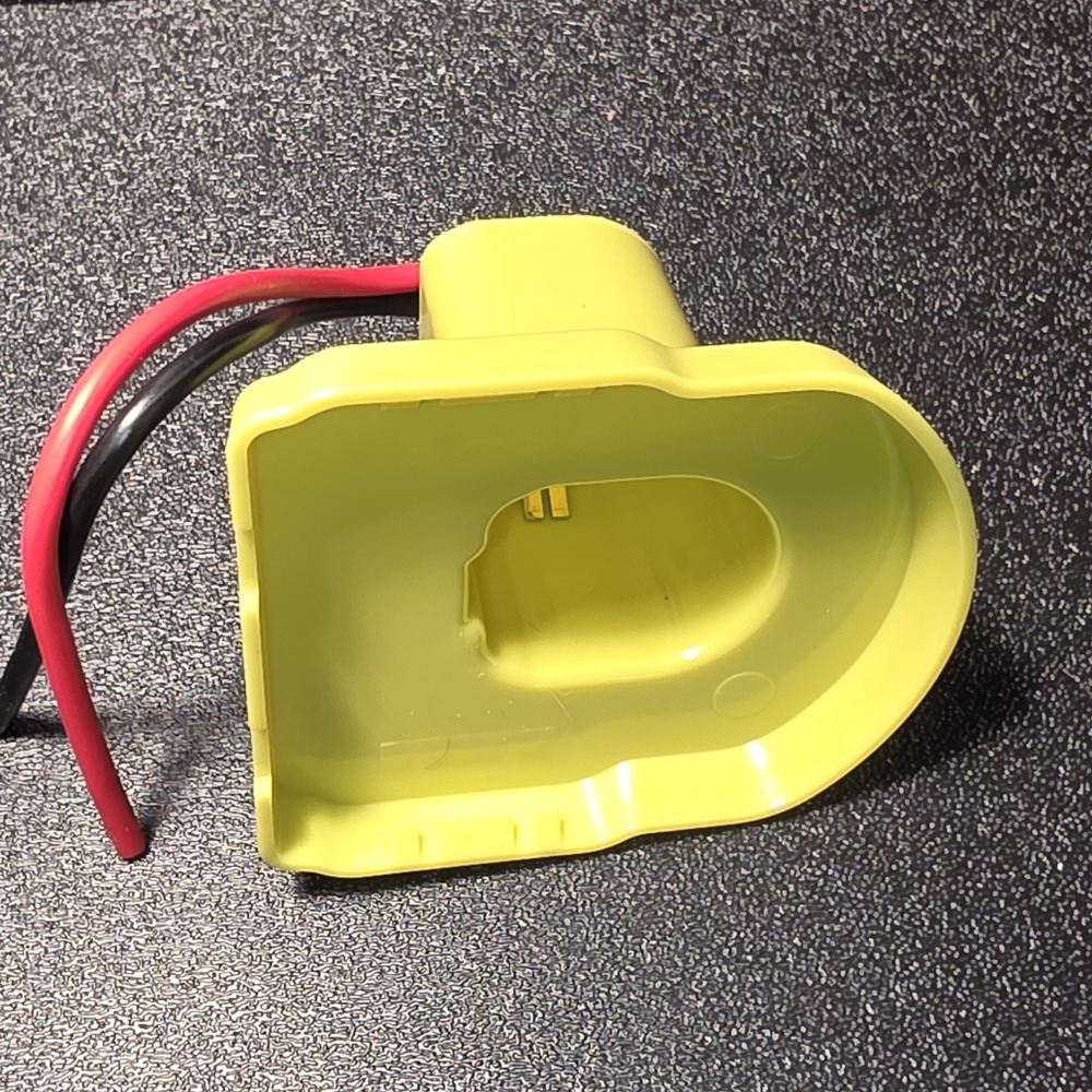 "Ryo Green" 18 volt li-ion battery Adapter.   Requires "Ryo Green" 18v Battery